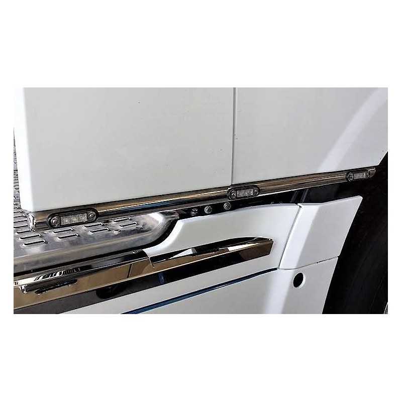 KIT PROFILI INFERIORI SPOILER 2 PZ DAF XF 106