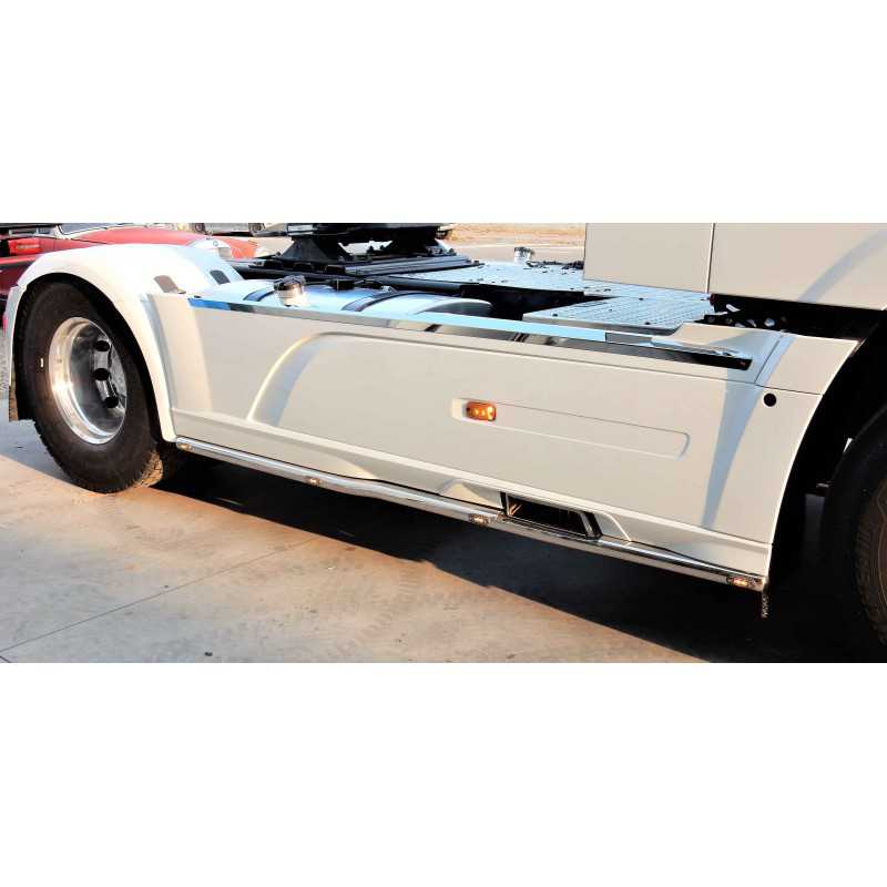 2-PIECE FAIRING LOWER PROFILE KIT WITH MUFFLER CUT DAF XF 106