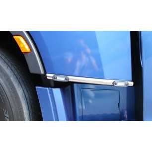 LOWER DOOR PROFILE KIT 2 PCS IVECO S-WAY