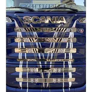 KIT MASCHERINA INOX CON LOGO V8 CON 26 TAGLI LED DA INCASSO SCANIA R