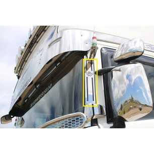 STAINLESS STEEL FRONT COLUMN PLATES WITH V8 SCANIA STREAMLINE