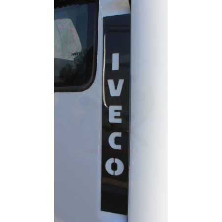 PLACCHETTE INOX PER CERNIERE PORTIERA CON SCRITTA “IVECO“ IVECO EUROTECH