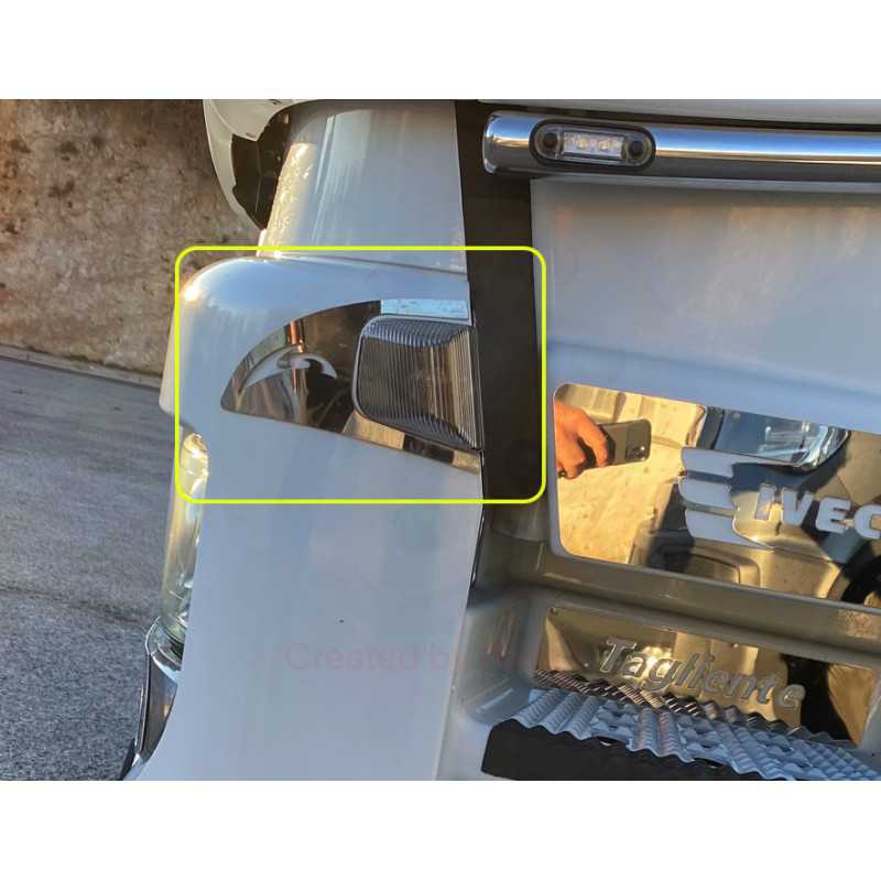 KIT CONTORNO INOX PER FANALE DI DIREZIONE 2 PZ PER STRALIS HI-WAY/XP KIT CONTORNO INOX PER FANALE DI DIREZIONE 2 PZ PER STRALIS HI-WAY/XP