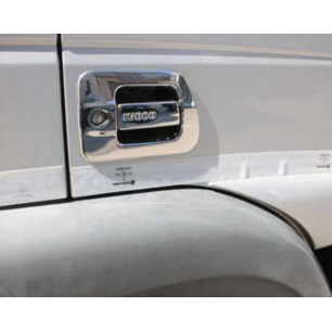 KIT PLACCHETTE INOX PER MANIGLIA CON SCRITTA IVECO 4 PZ EUROCARGO