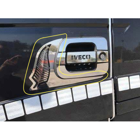 KIT PLACCHETTE INOX PER CONTORNO MANIGLIA CON FOGLIA E SCRITTA “IVECO” 2 PZ IVECO EUROSTAR